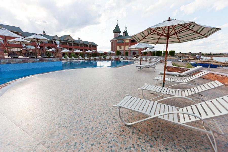Morelux Boutique Hotel Капчагай Екстериор снимка