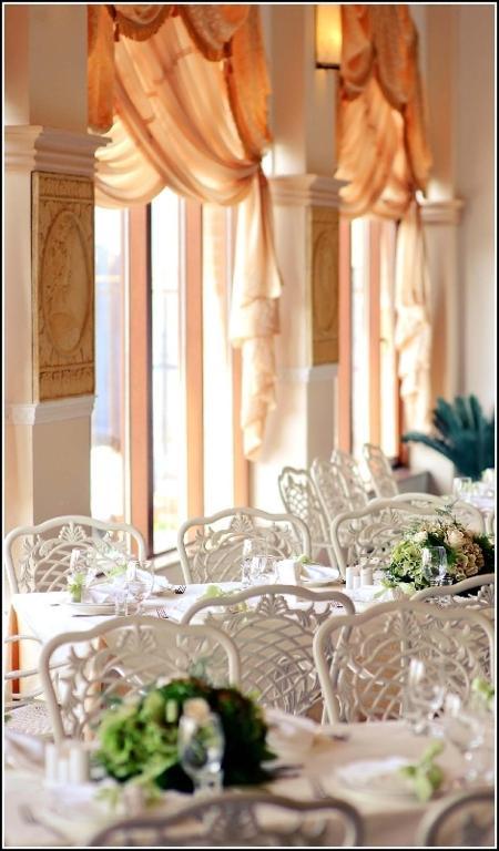 Morelux Boutique Hotel Капчагай Екстериор снимка