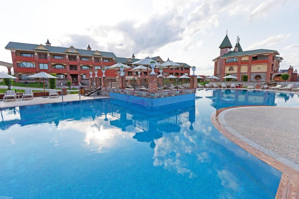 Morelux Boutique Hotel Капчагай Екстериор снимка