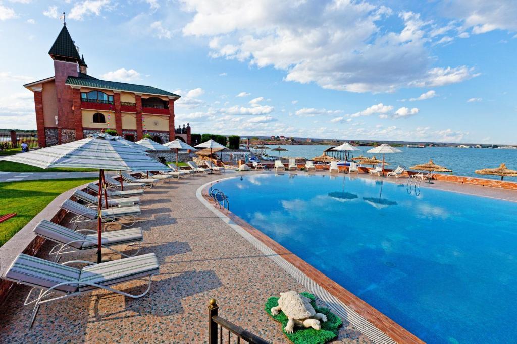 Morelux Boutique Hotel Капчагай Екстериор снимка